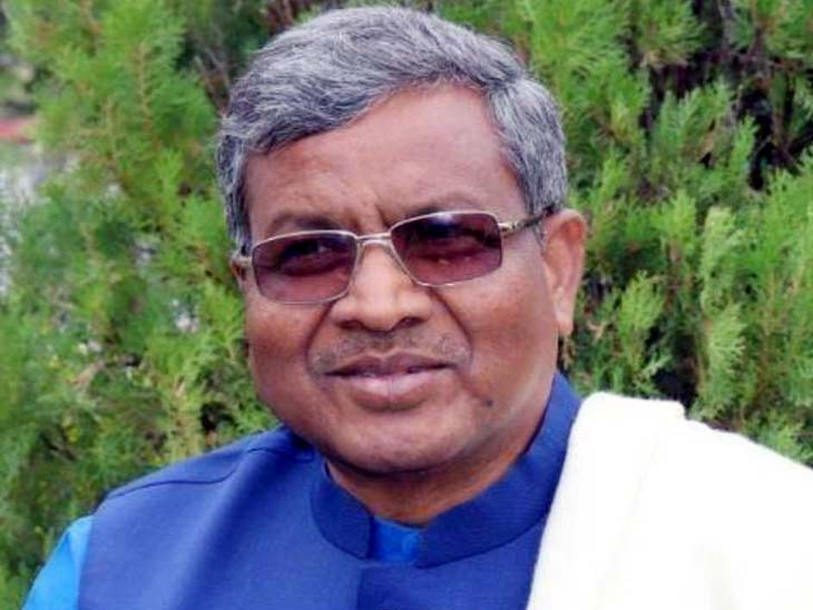 Babulal Marandi: Former Chief minister of Jharkhand Babulal Marandi News  Updates On Bharatiya Janata Party (BJP) | झाविमो सुप्रीमो बाबूलाल मरांडी गए  विदेश, इधर भाजपा में जाने की चर्चा तेज - Ranchi