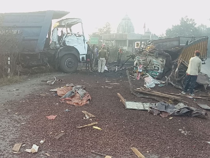 Jamshedpur Accident; Driver Died on Spot as Dumper Trailer Trucks Road Accident In Jamshedpur