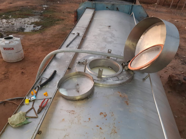 हाइवे पर अमूल डेयरी टैंकर से दूध चुराकर मिलावट का खुलासा, होटल मालिक दो आरोपी गिरफ्तार|जयपुर,Jaipur - Dainik Bhaskar