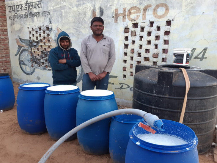 हाइवे पर अमूल डेयरी टैंकर से दूध चुराकर मिलावट का खुलासा, होटल मालिक दो आरोपी गिरफ्तार|जयपुर,Jaipur - Dainik Bhaskar