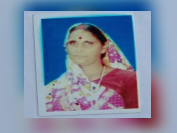 75 साल की बुजुर्ग महिला की कुल्हाड़ी से मारकर हत्या, पति पर भी हमला, हालत गंभीर|भिलाई,Bhilai - Dainik Bhaskar