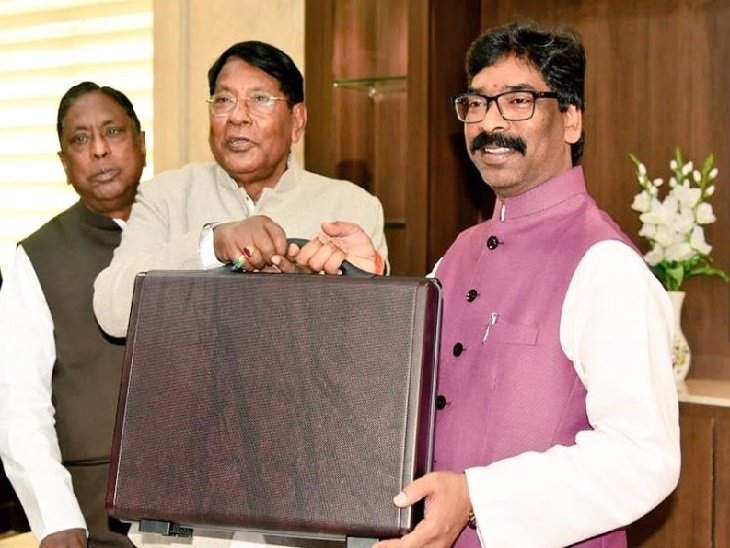 बजट पर मुख्यमंत्री हेमंत सोरेन ने कहा- हमने शासन के रथ को झोपड़ियों की ओर मोड़ दिया है|रांची,Ranchi - Dainik Bhaskar