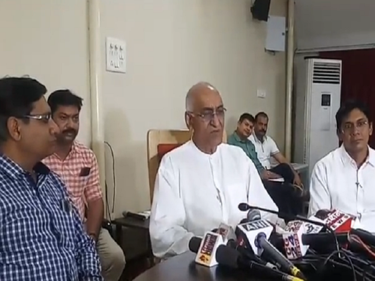 स्वास्थ मंत्री बोले- शराब से कोरोना के इलाज की बात अफवाह, बचाव के लिए हमारी तैयारी पूरी|रायपुर,Raipur - Dainik Bhaskar