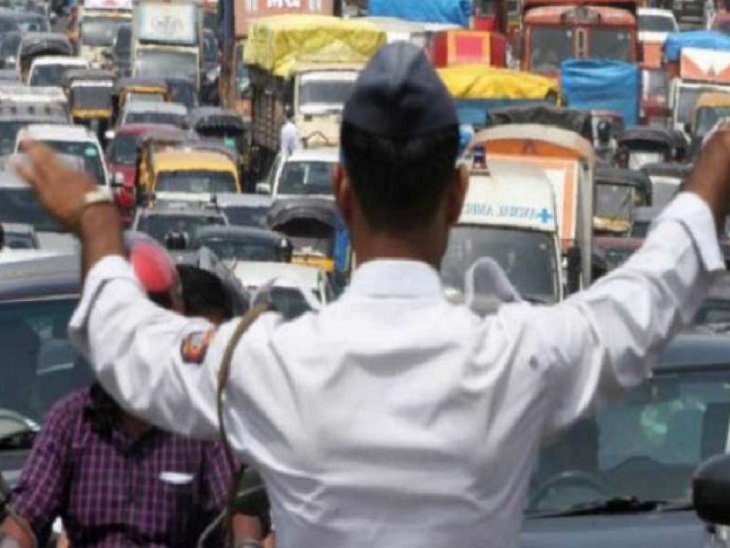 अब हर ब्लैक स्पाॅट पर मिलेंगे यमराज, वाहन चालकों को पढ़ाएंगे ट्रैफिक नियमों का पाठ, जिससे टले हादसा|बिलासपुर,Bilaspur - Dainik Bhaskar