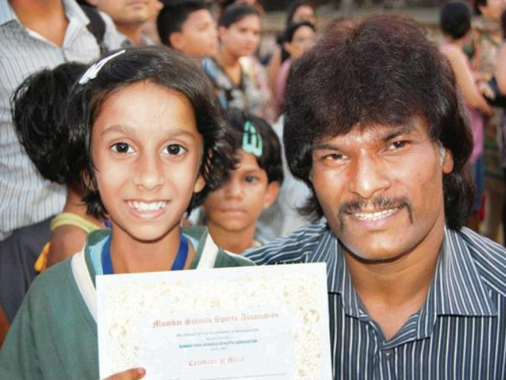 भारतीय महिला क्रिकेट टीम की विस्फोटक बल्लेबाज जेमिमा हॉकी भी खेलती हैं, गिटार बजाने और डांस की भी शौकीन हैं|मुंबई,Mumbai - Dainik Bhaskar