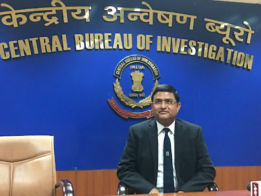 रिश्वत कांड में पूर्व स्पेशल डायरेक्टर राकेश अस्थाना को क्लीन चिट, जज ने कहा- अभी कार्रवाई के लिए पर्याप्त सूबत नहीं|देश,National - Dainik Bhaskar