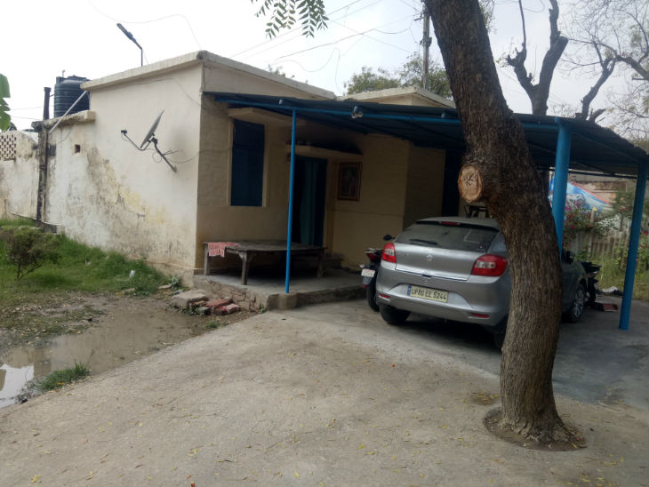 रेलवे की ओर से मिला पूनम यादव का आवास।