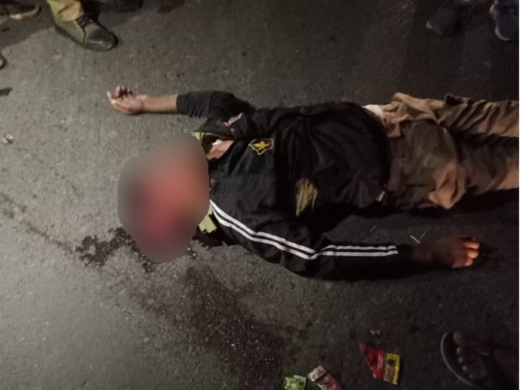 झाड़ेली निवासी तेजा राम गोदारा अपने गांव जा रहा था। रास्ते में ट्रक की टक्कर से उसकी मौत हो गई। - Dainik Bhaskar