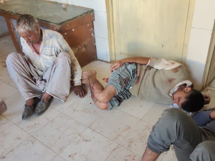 अस्पताल में भर्ती घायल। - Dainik Bhaskar