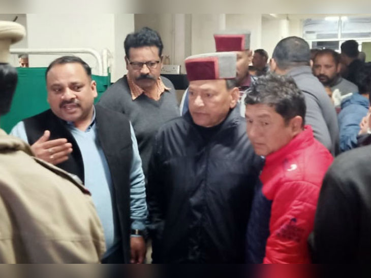 चंबा में एचआरटीसी की बस खाई में गिरी; मौके पर 5 लोगों की मौत, 34 घायल, दो लोगों की हालत गंभीर|चंडीगढ़,Chandigarh - Dainik Bhaskar