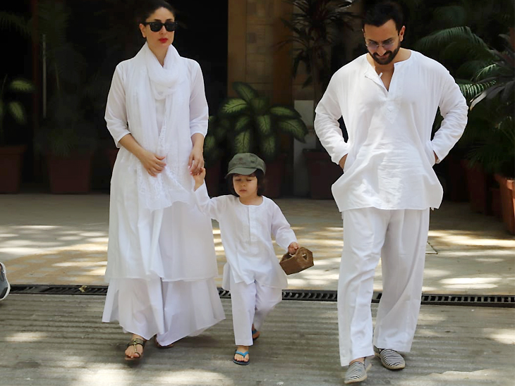 सफेद कपड़े पहन होली खेलने निकला पूरा परिवार