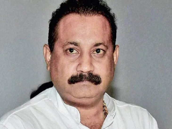 भवन निर्माण मंत्री अशोक चौधरी। - Dainik Bhaskar