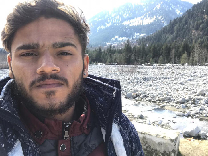 सड़क किनारे खड़े पानी के टैंकर से टकराई बाइक, मौके पर तीन दोस्तों की मौत|रोहतक,Rohtak - Dainik Bhaskar