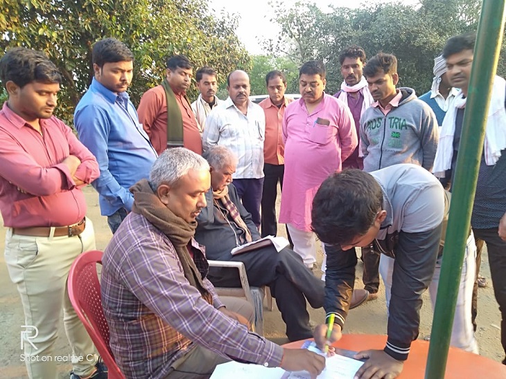 अज्ञात बस चालक के खिलाफ पुलिस ने दर्ज किया केस। - Dainik Bhaskar