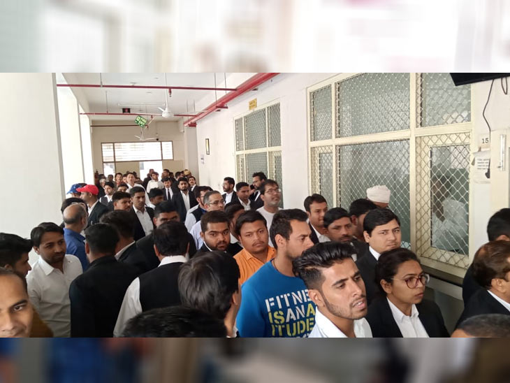 कोर्ट परिसर गोलीकांड में चार वकीलों को 6-6 साल की सजा, दोषियों में दो बार के पूर्व प्रधान भी शामिल|रोहतक,Rohtak - Dainik Bhaskar