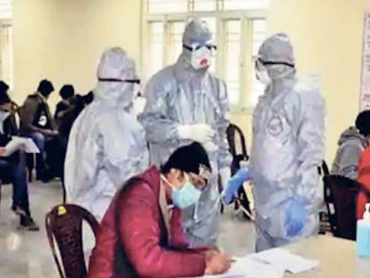 रिम्स रांची सहित पांच मेडिकल कॉलेज और जिला अस्पताल में कुल 102 आइसोलेशन बेड बनाए गए हैं। - Dainik Bhaskar