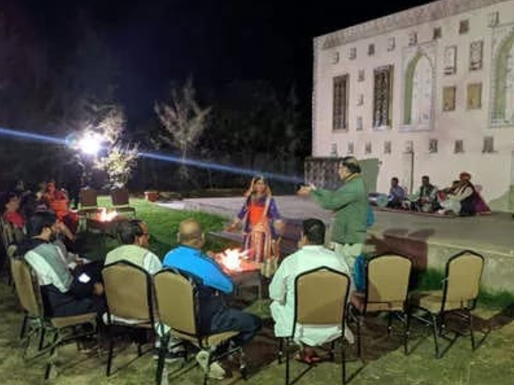 ब्यूना विस्टा रिसॉर्ट में एमपी के विधायक।