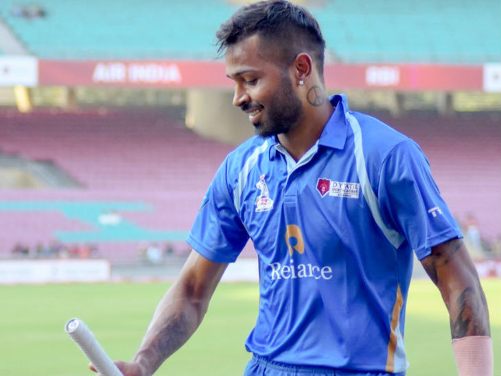 हार्दिक पंड्या ने चोट के बाद वापसी करते हुए डीवाई पाटिल ट्रॉफी में दो शतक लगाए थे। - Dainik Bhaskar