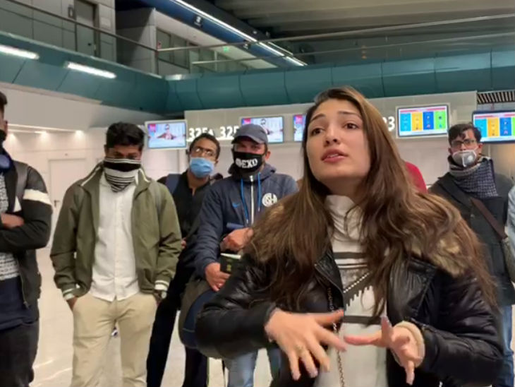 रतलाम में विदेश से आए 20 लोग बिना स्क्रीनिंग घर पहुंचे, मंदसौर में धारा 144 लागू; विदिशा में फ्रांस से आए संदिग्ध को आइसोलेशन में रखा गया|रतलाम,Ratlam - Dainik Bhaskar