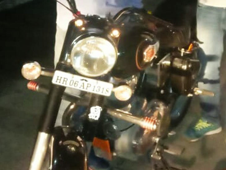 युवक ने बुलेट पर पटाखे वाला साइलेंसर लगाया; पुलिस ने 53 हजार का चालान काटा, बाइक जब्त की|अम्बाला,Ambala - Dainik Bhaskar