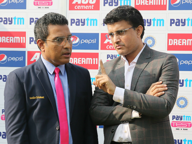 संजय मांजेरकर (बाएं) बीसीसीआई अध्यक्ष सौरव गांगुली के साथ। (फाइल) - Dainik Bhaskar
