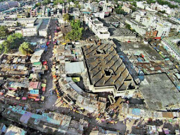 ट्रांजिट ओरिएंटेड डेवलपमेंट (टीओडी) एरिया में आठ लाख आबादी को बसाने की बात की जा रही है। - Dainik Bhaskar