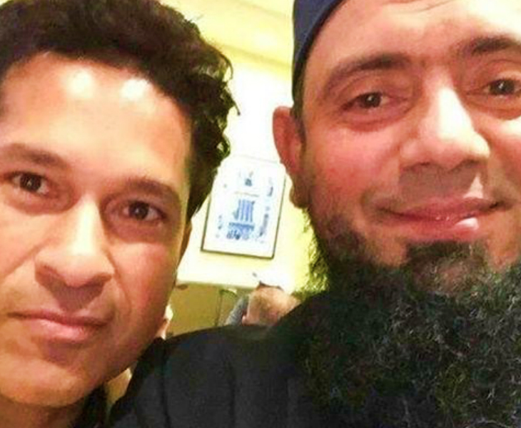 Men külotsiz egilgan jojani kordim.