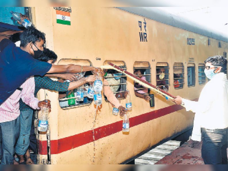 More than 20 labor trains passed through Jabalpur लॉकडाउन जबलपुर से