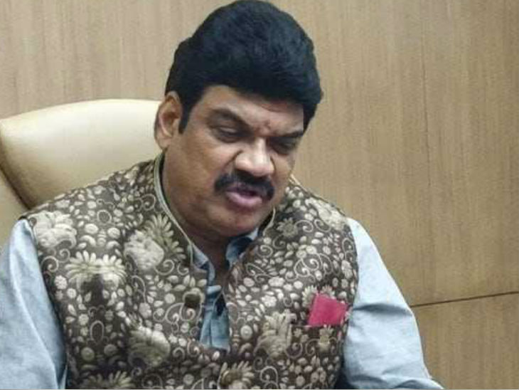 In-charge Minister Govind Rajput said to the public representative ...