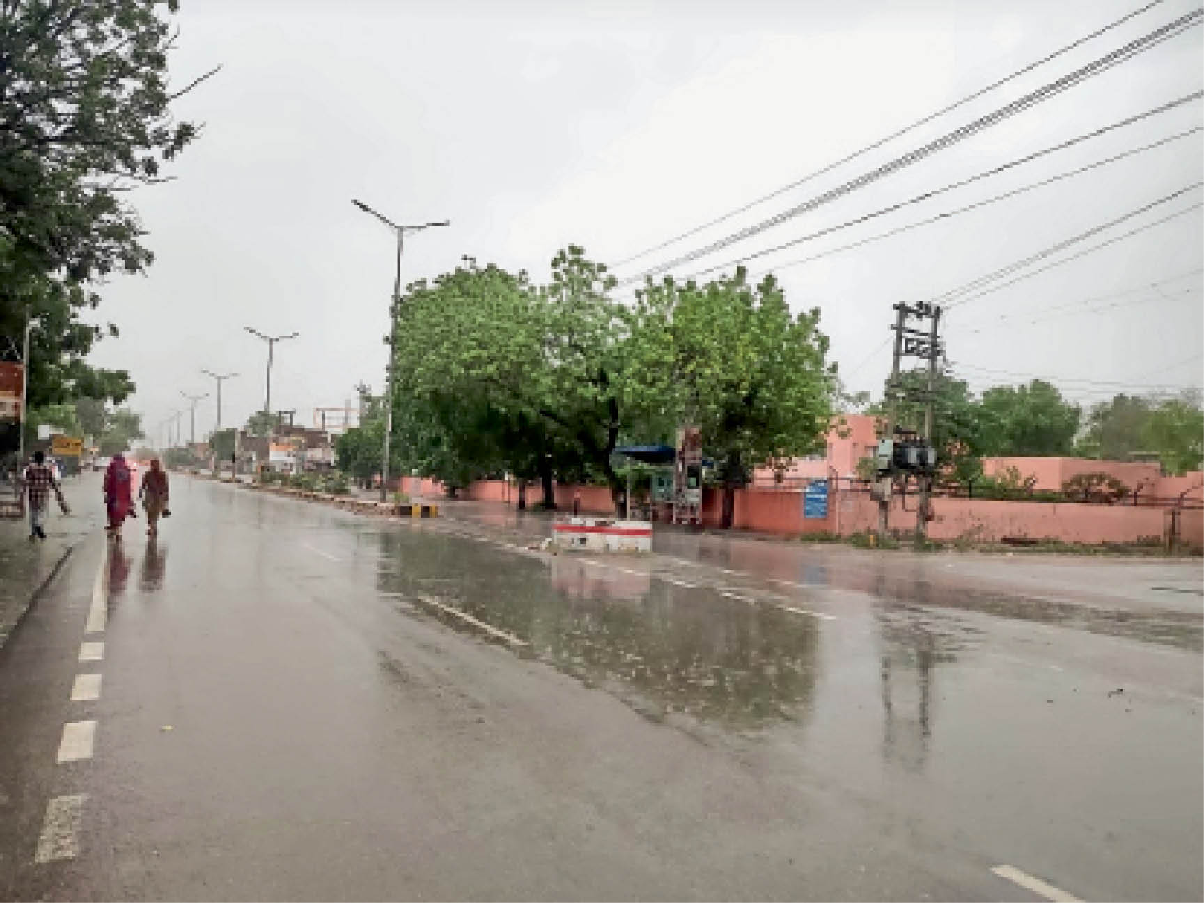 Five Mm Rain Temperature Drops By 10 Degree 2 Days More Rain Expected 