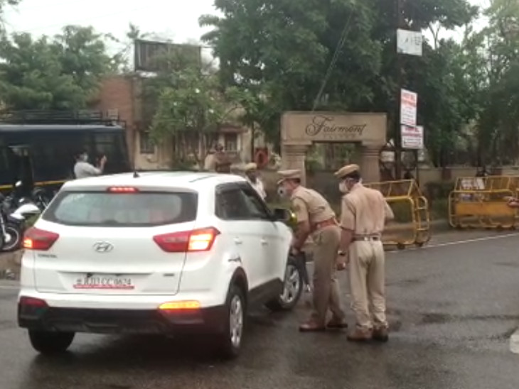 Ashok Gehlot MLA Jaipur Hotel Update Ashok Gehlot Government Crisis