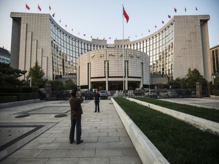 China Recession 2020 News: China Govt Bans Cash Withdrawals After Bank Runs, All You Need To Know | तो क्या इस बार की मंदी चीन से शुरू होगी? चाइना की कई कंपनियां दिवालिया और जब्त होने की कगार पर China Recession 2020 News: China Govt Bans Cash Withdrawals After Bank Runs, All You Need To Know | तो क्या इस बार की मंदी चीन से शुरू होगी? चाइना की कई कंपनियां दिवालिया और जब्त होने की कगार पर