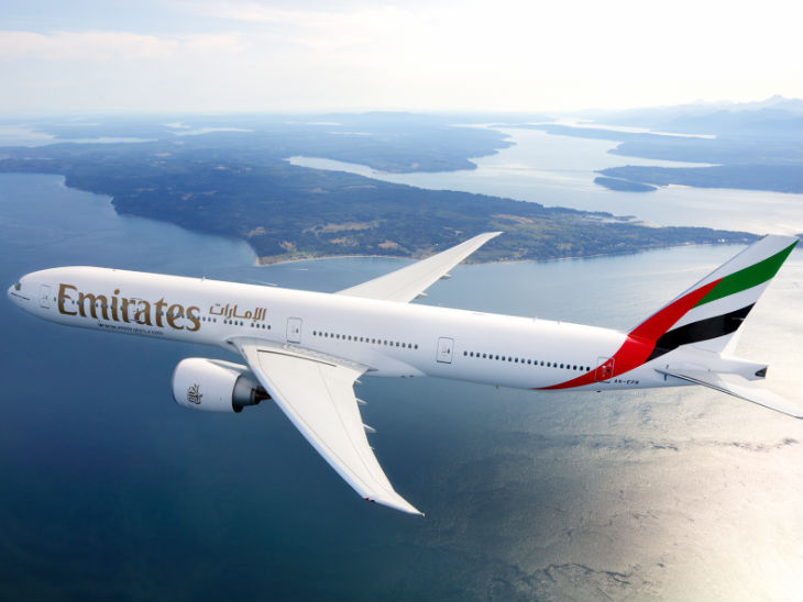 Emirates said - If infected during the journey, the company will bear the cost of treatment, this policy will be implemented till 31 October | एमिरेट्स ने कहा- सफर के दौरान संक्रमित हुए तो इलाज का खर्च कंपनी उठाएगी, यह नीति 31 अक्टूबर तक लागू