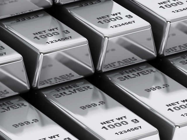 Silver at an all-time high of 59,170 per kg after 8 years; Gold crossed 50 thousand