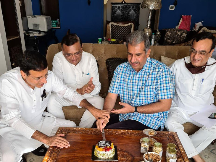 Ashok Gehlot Rajasthan CM Ashok Gehlot Camp MLA Latest News Updates