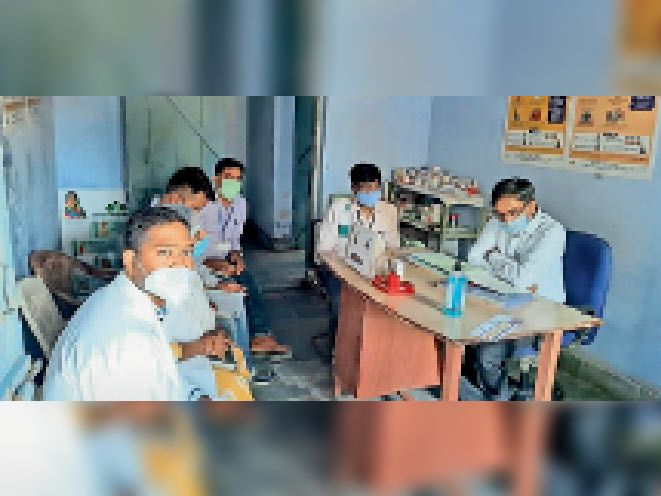 कोरोना महामारी के कारण कोई भी गर्भवती और बच्चा टीकाकरण से वंचित नहीं रहना चाहिए : प्रेमचंद बेरवाल