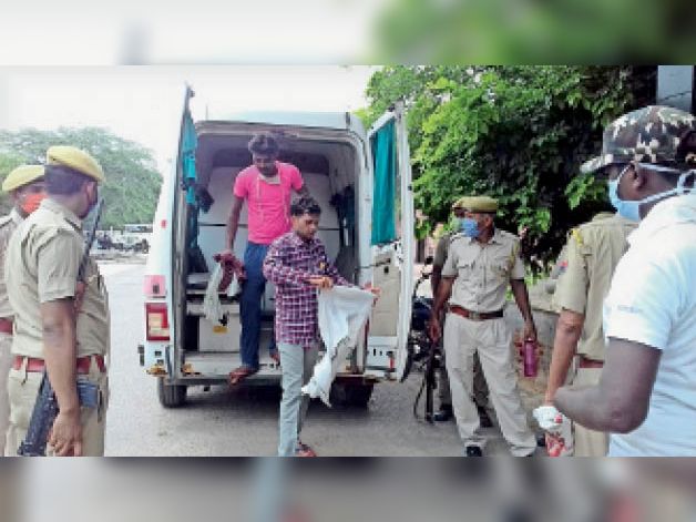 आरबीएम में जद्दोजहद के बाद भर्ती हुए कोरोना बंदी