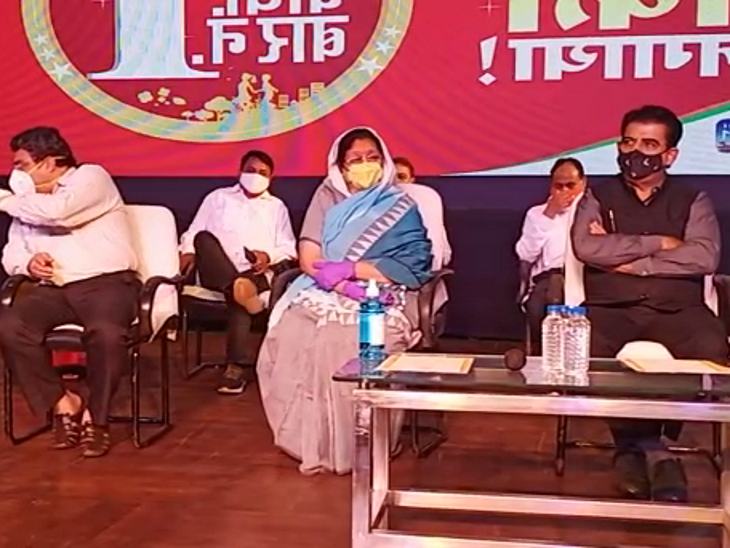 पूर्व महापौर मालिनी गौड़ ने कहा - सभी ने बहुत मेहतन की है।