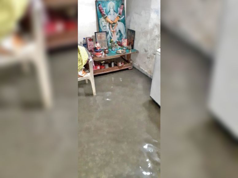 भोपाल का शाहपुरा का एक घर का हाल।