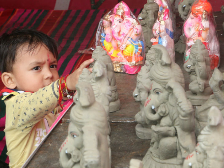 भोपाल में 10 दिन के लॉकडाउन के बाद अब अगस्त और सितंबर में भी सार्वजनिक कार्यक्रमों पर रोक लगा दी गई है। - फाइल फोटो