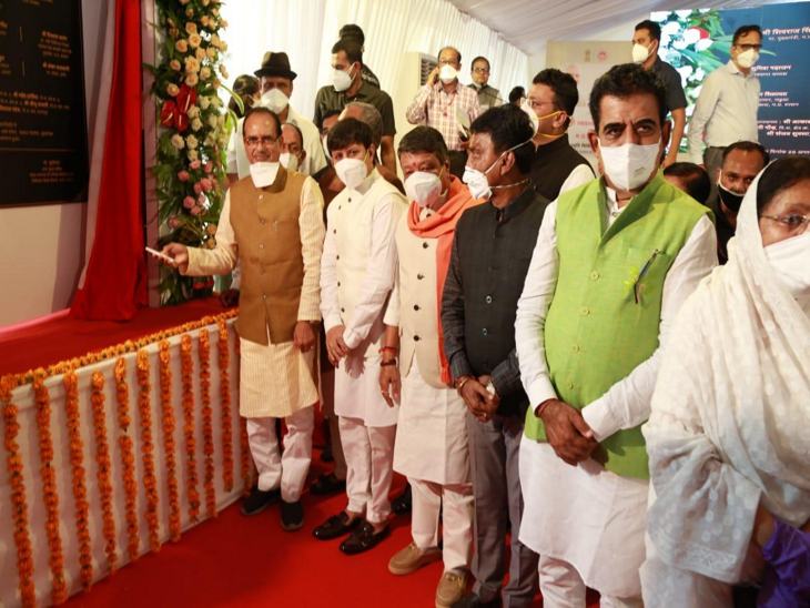मुख्यमंत्री ने 155 कराेड़ रुपए के विकास कार्यों का लोकार्पण और शिलान्यास किया।