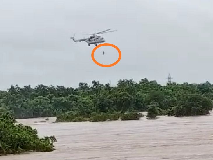 पुलिस, प्रशासन, एनडीआरएफ की टीम मौके पर मौजूद रही।