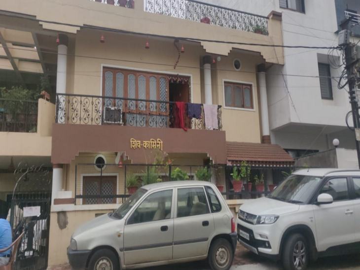 बंगला भोपाल में भी पाया जाता है।