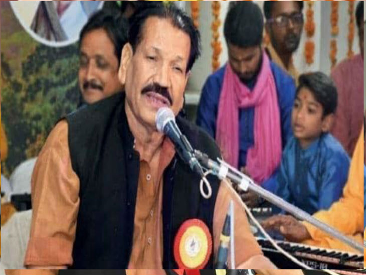 देशराज पटेरिया को बुंदेलखंड में लोकगीतों का सम्राट माना जाता है।