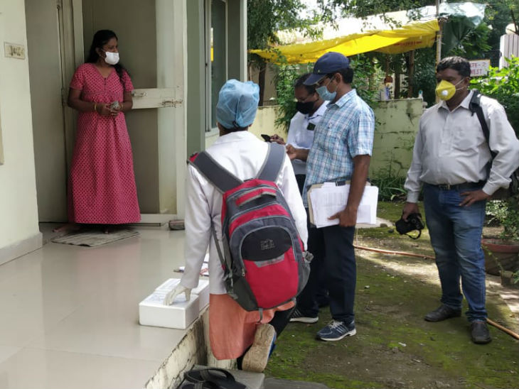 सोमवार से राजधानी में सीरो सर्वे शुरू हो गया है, इसके जरिए ये लोगों के इम्युनिटी लेवल की जांच की जाएगी। ये एक एंटीबॉडी टेस्ट है।