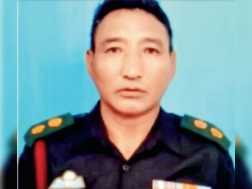 शहीद हुए स्पेशल फ्रंटियर फोर्स के 51 वर्षीय कमांडो नाइमा तेनजिंग।