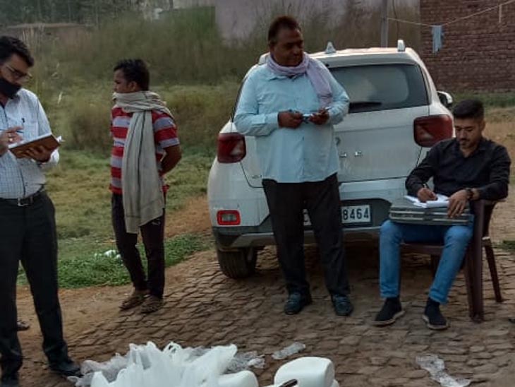 पकड़े गए पनीर को जांच के लिए भेजा