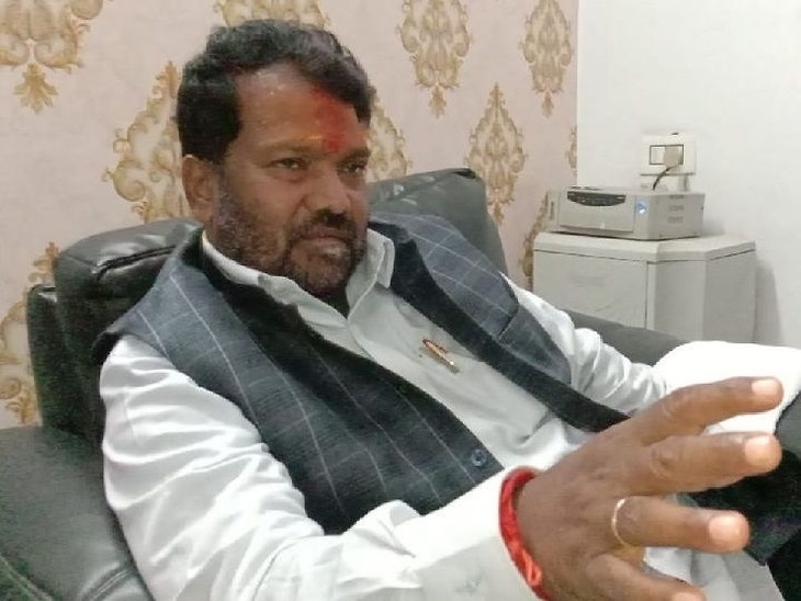 Health review of Jharkhand Education Minister Jagarnath Mahato, doctors  advised to keep it on ventilator