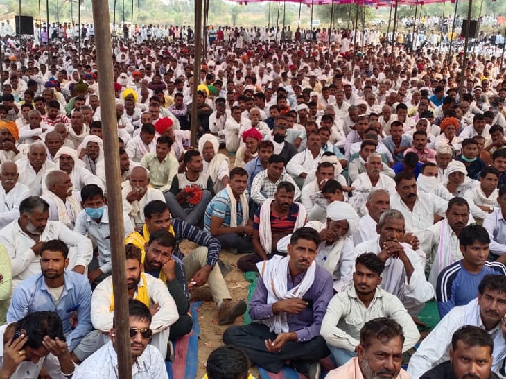 गुर्जर महापंचायत में करीब चार हजार लोग शामिल हुए थे।
