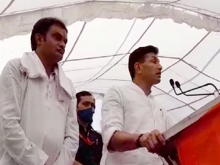 जीतू ने कांग्रेस उम्मीदवार उत्तम पाल सिंह के पक्ष में जनसभा को संबोधित किया।